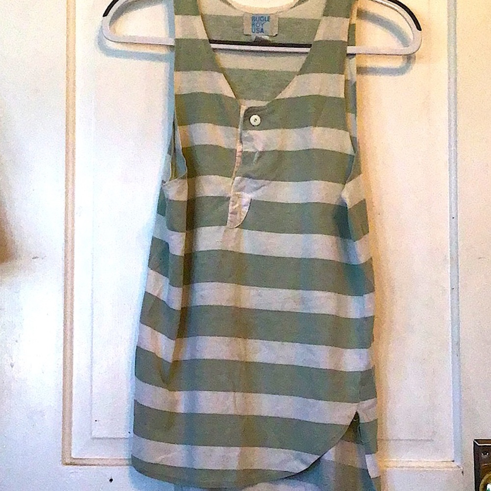 Cool 80’s Bugle Boy USA tank top!